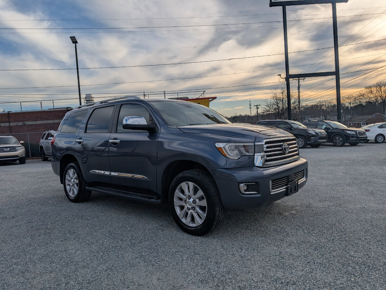 Toyota Sequoia Platinum 4WD 2018