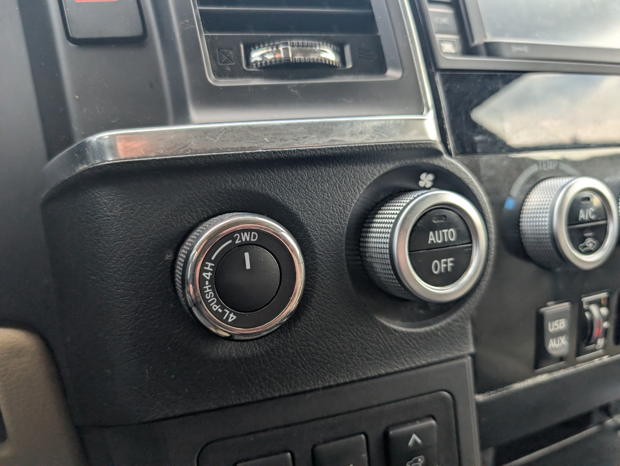 Toyota Sequoia Platinum 4WD 2018