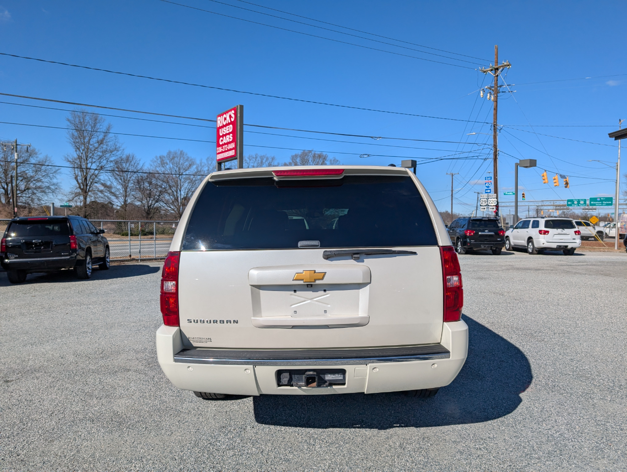 Chevrolet Suburban  2014