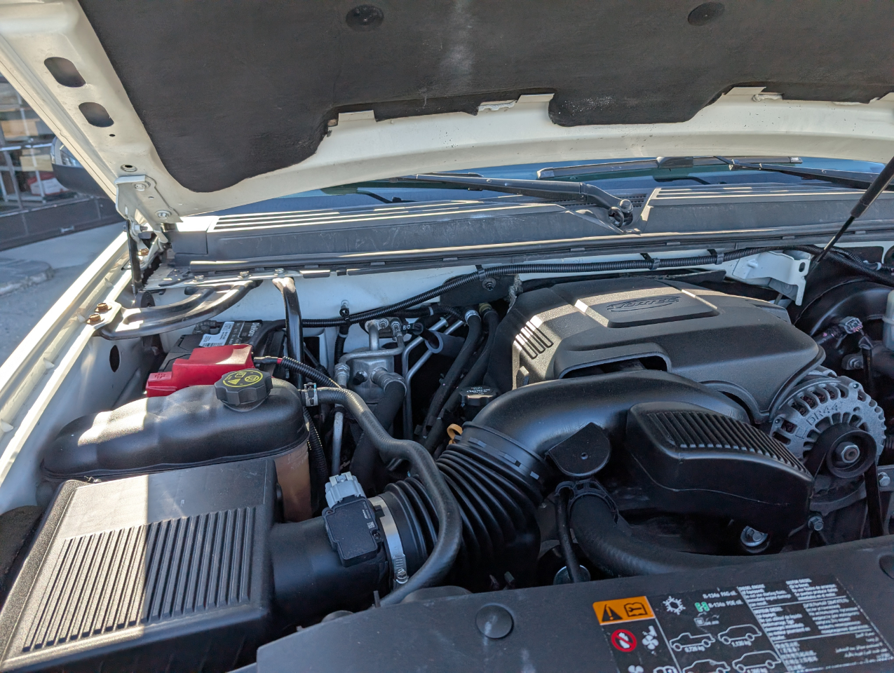 Chevrolet Suburban  2014