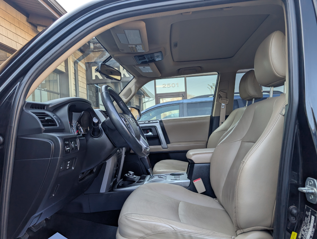 Toyota 4Runner Limited 4WD 2016