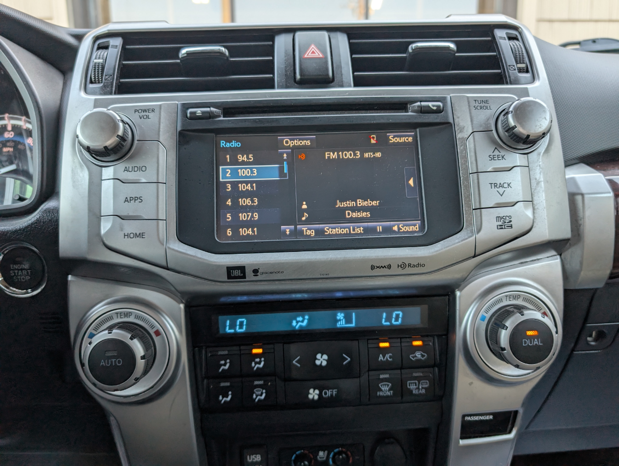 Toyota 4Runner Limited 4WD 2016