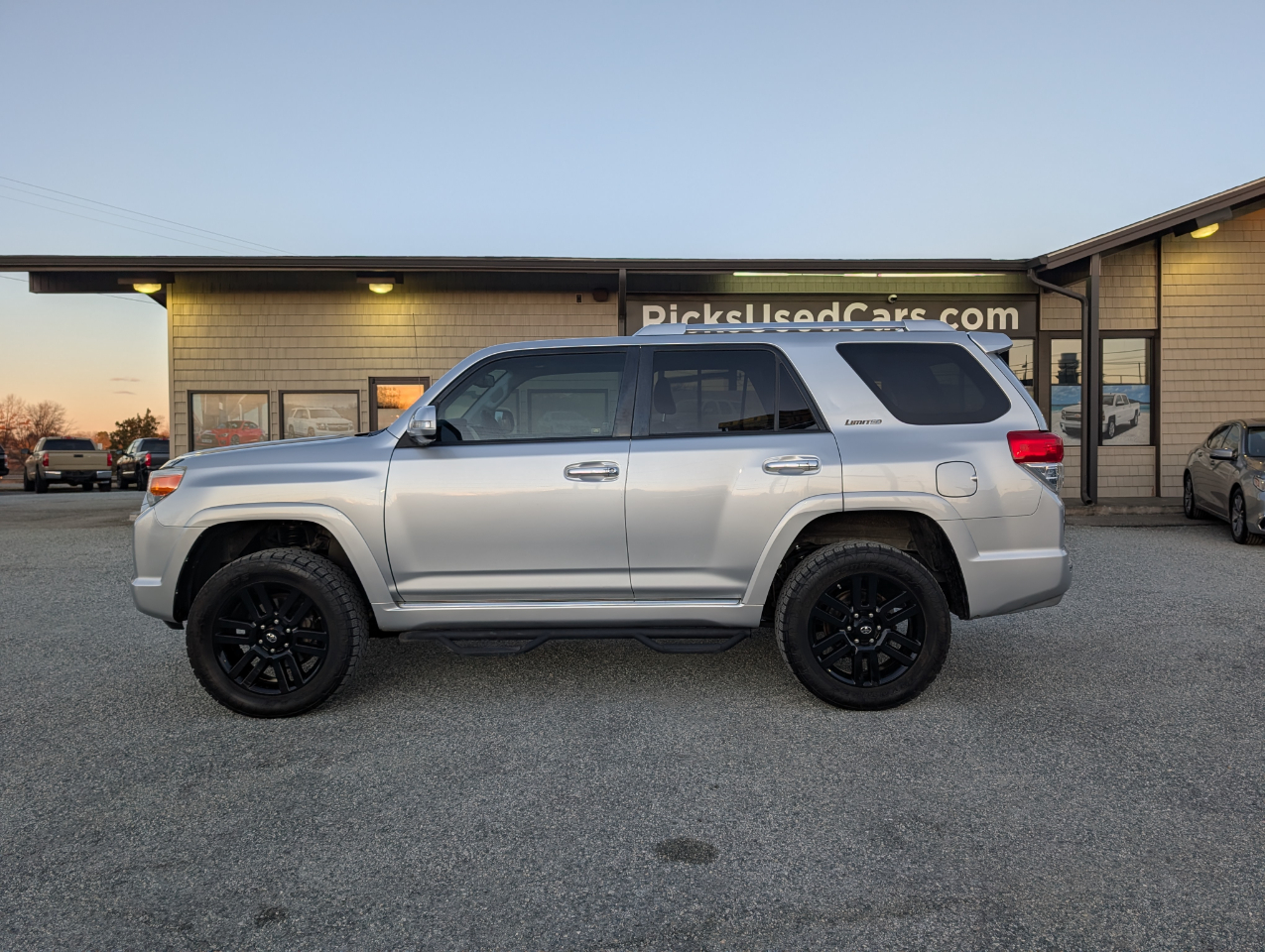 Toyota 4Runner Limited 2011