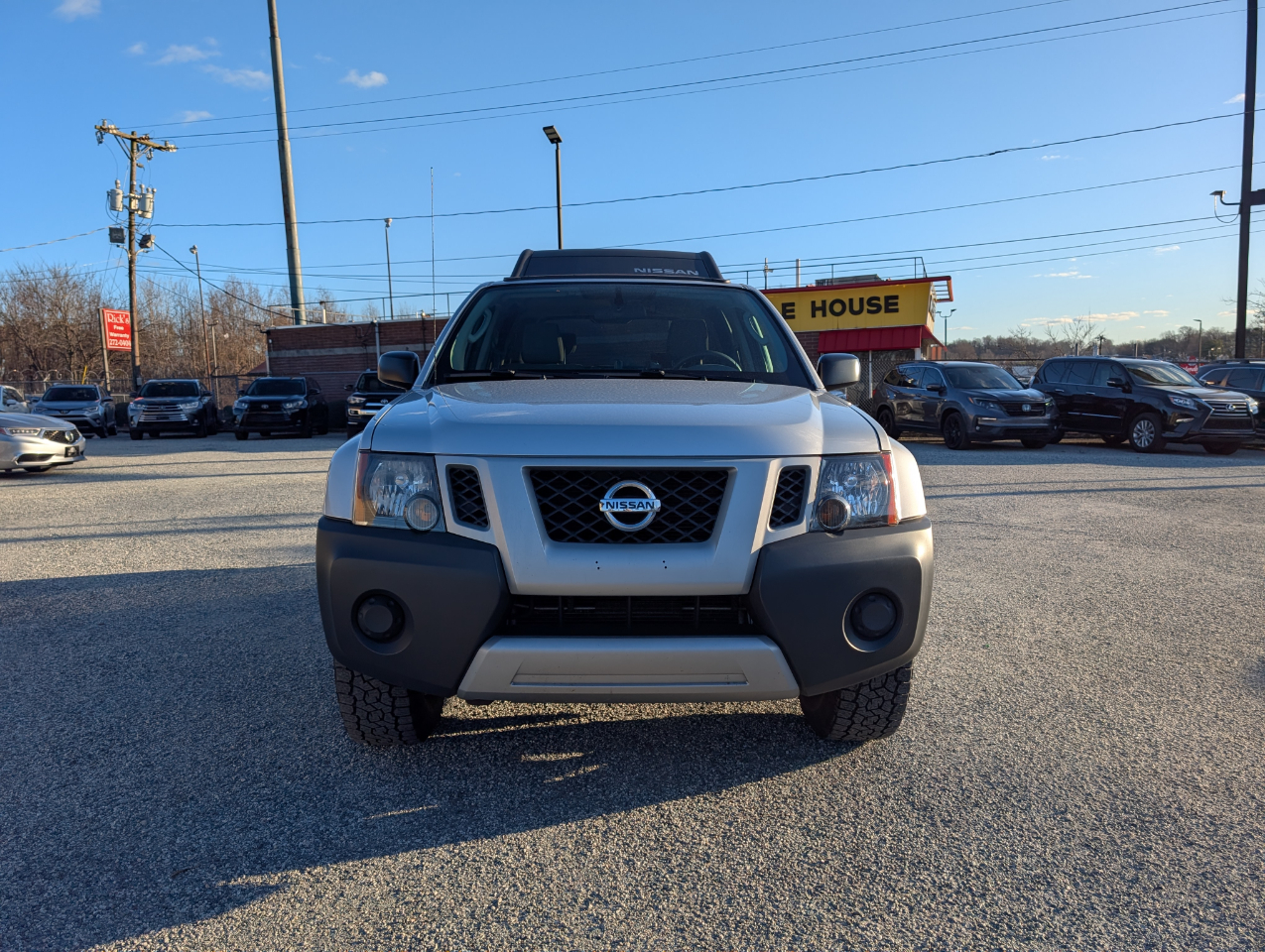 Nissan Xterra S 4WD 2011