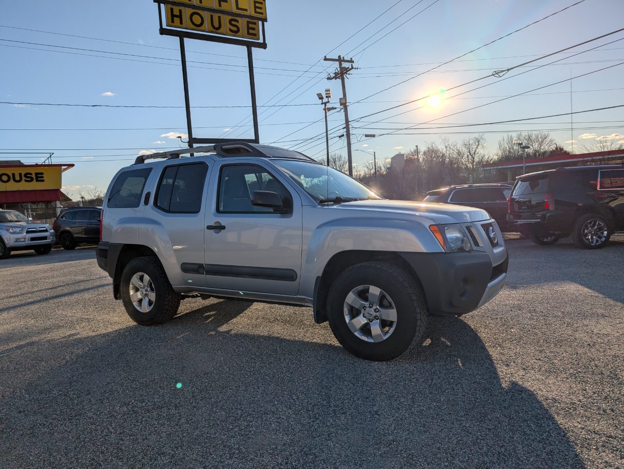 Nissan Xterra S 4WD 2011