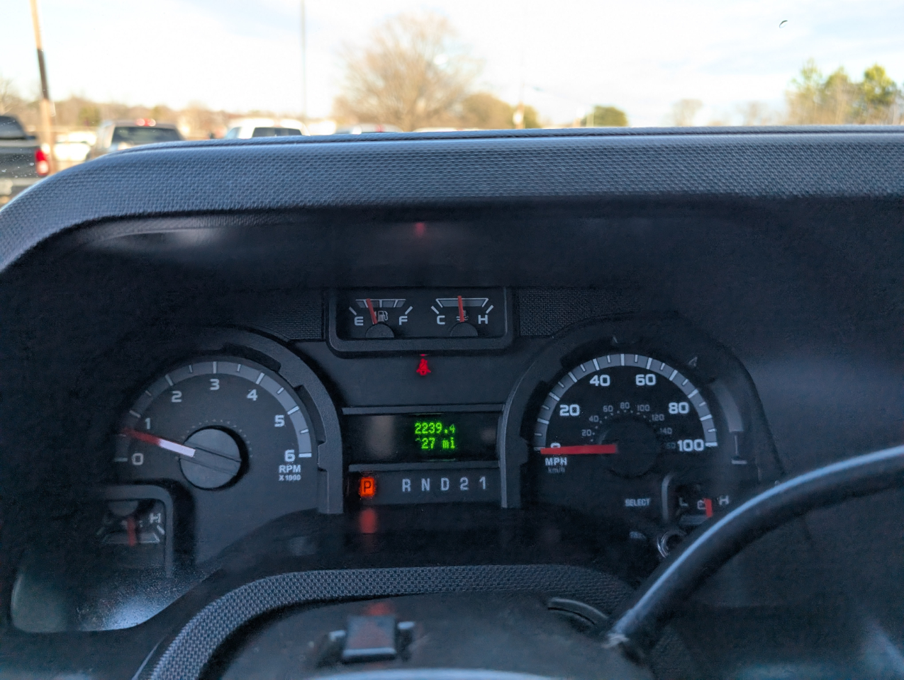 Ford Econoline E-350 XLT Super Duty 2011