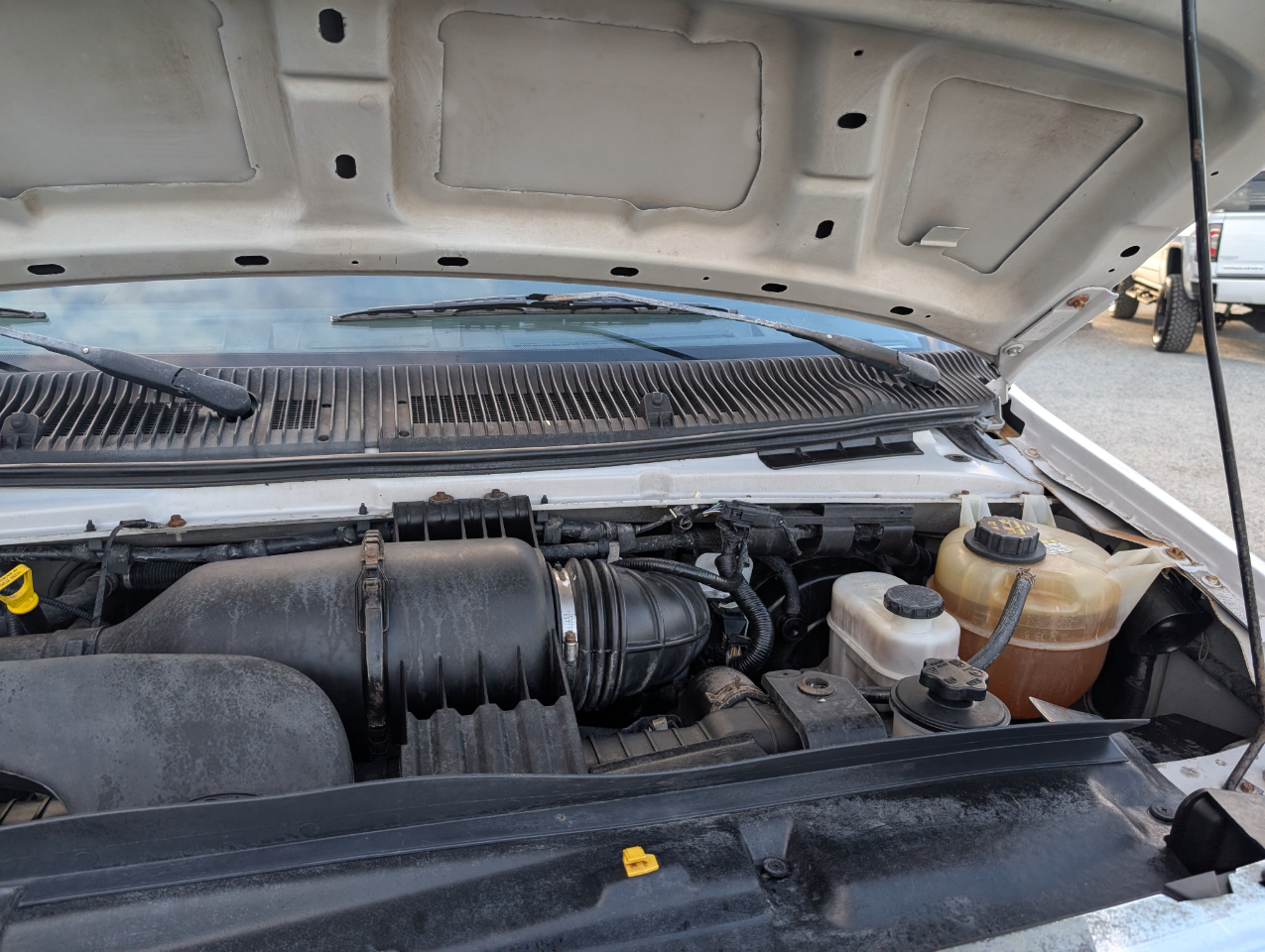 Ford Econoline E-350 XLT Super Duty 2011