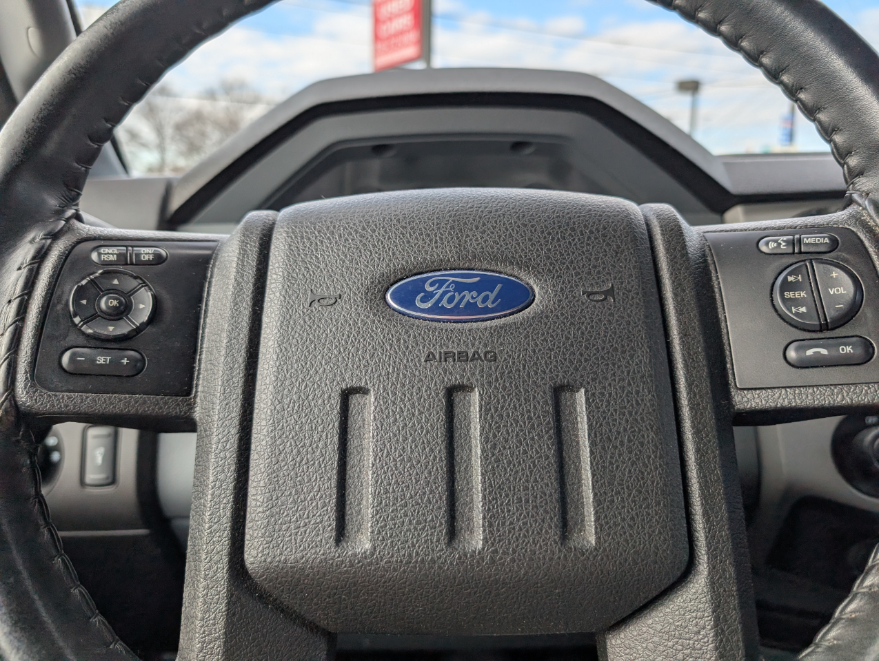 Ford Super Duty F-250 SRW  2015