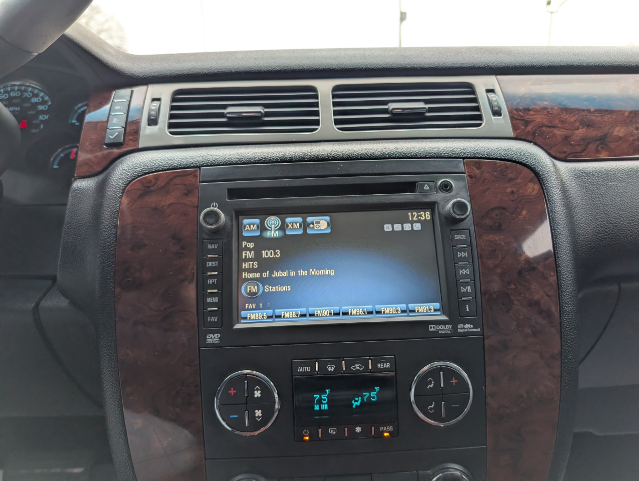 Chevrolet Tahoe LTZ 2012