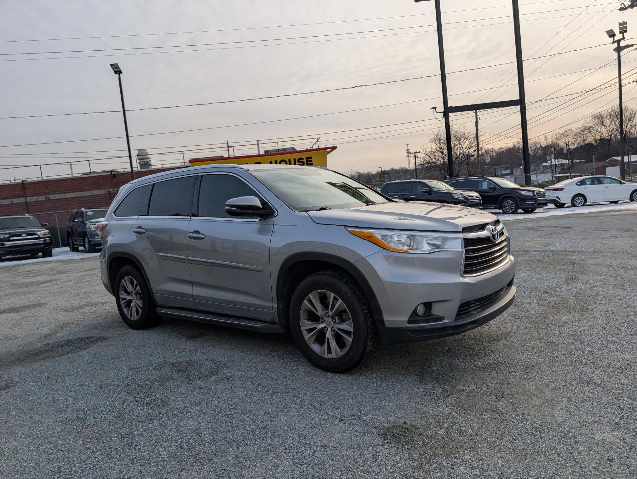 Toyota Highlander XLE 2014