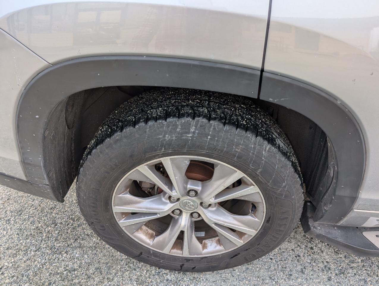 Toyota Highlander XLE 2014