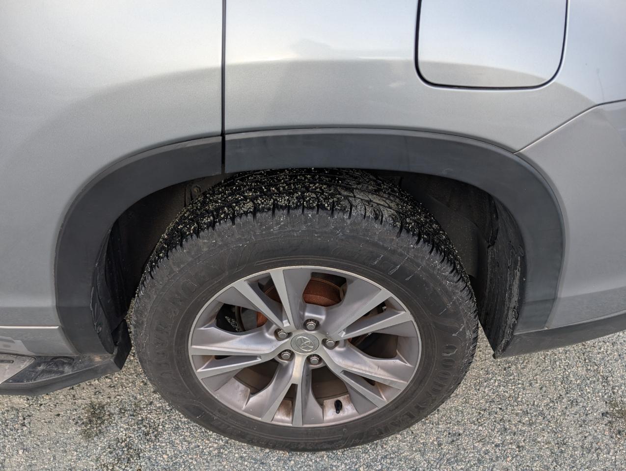 Toyota Highlander XLE 2014