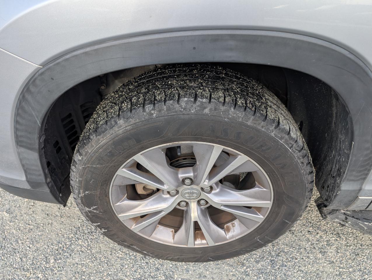 Toyota Highlander XLE 2014