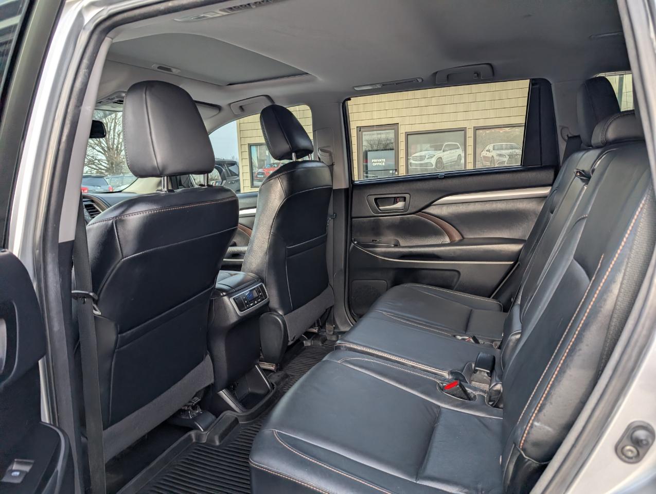 Toyota Highlander XLE 2014