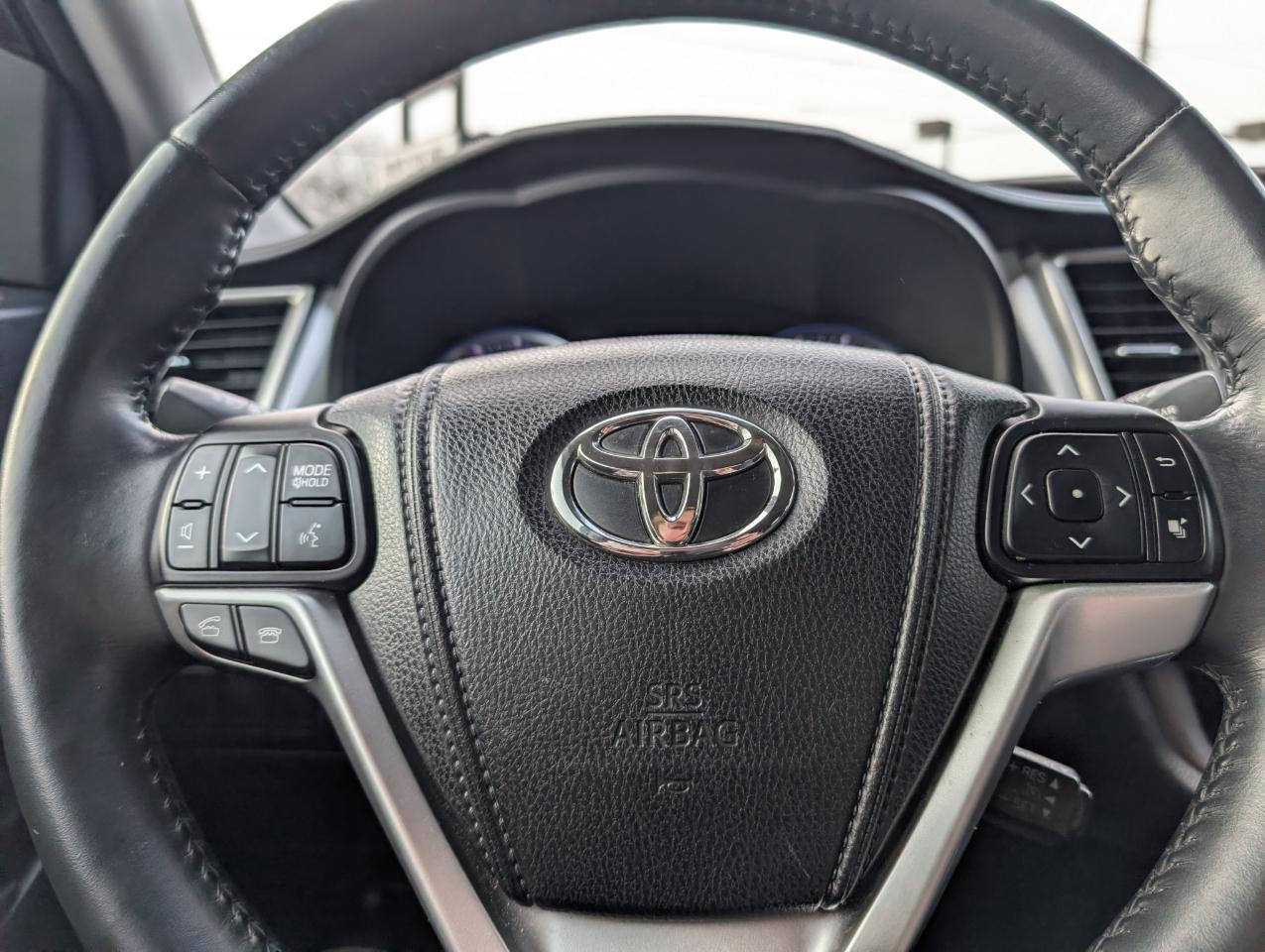 Toyota Highlander XLE 2014