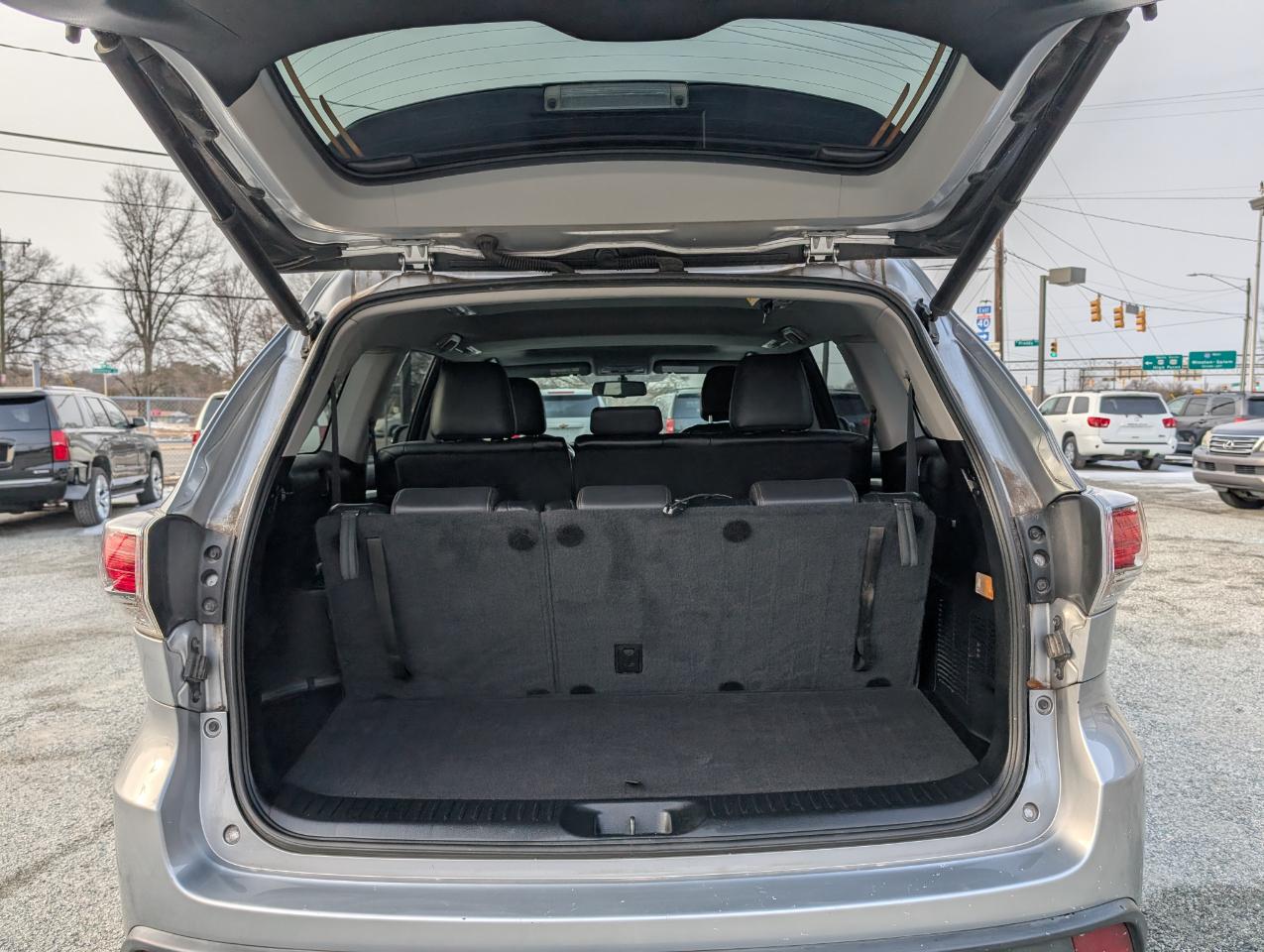 Toyota Highlander XLE 2014