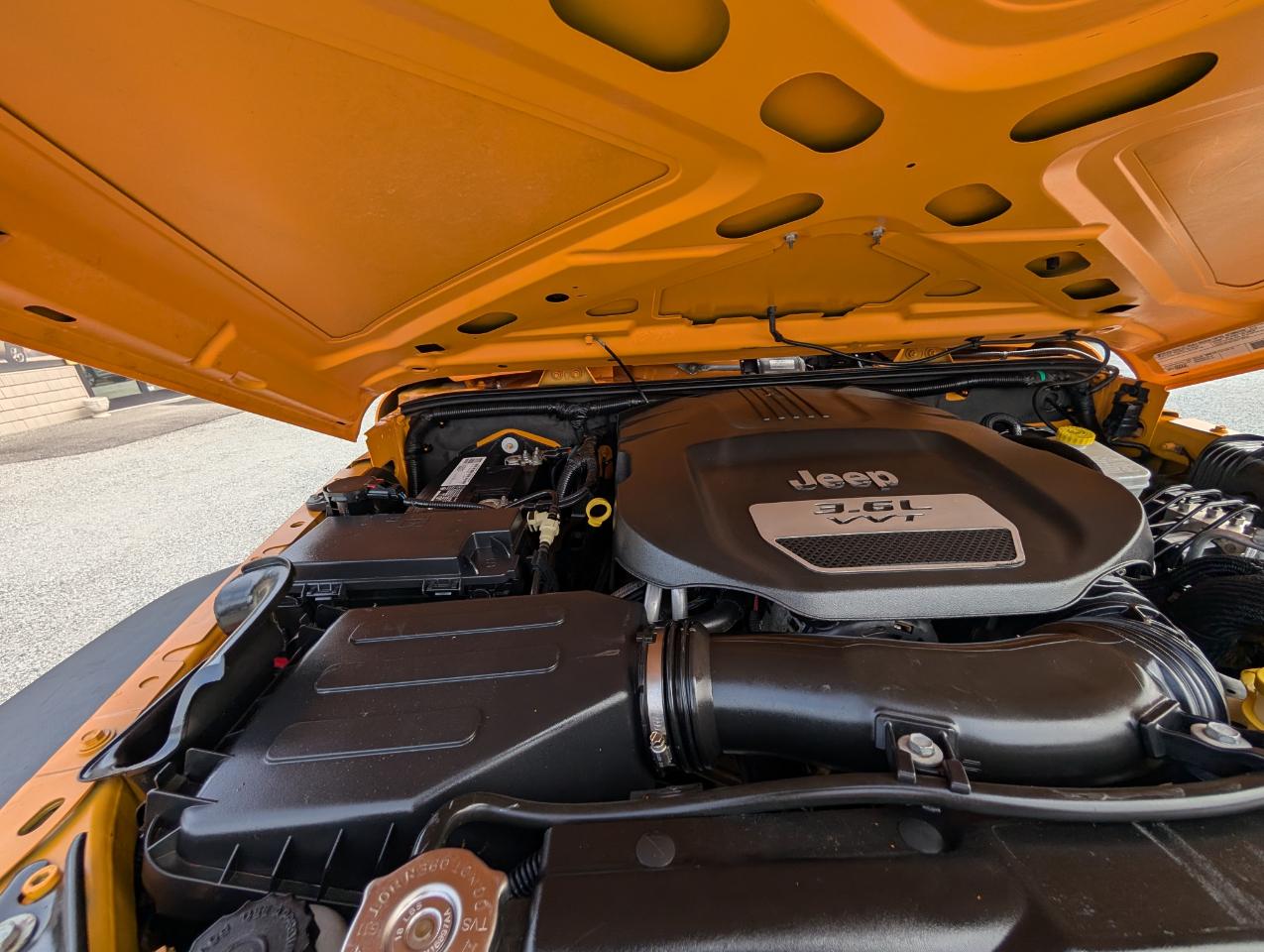 Jeep Wrangler Sport 4WD 2012