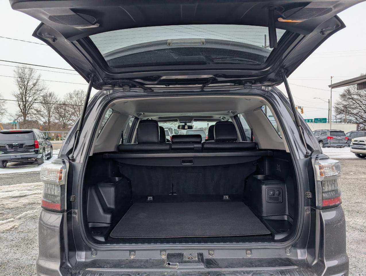 Toyota 4Runner Limited 2016