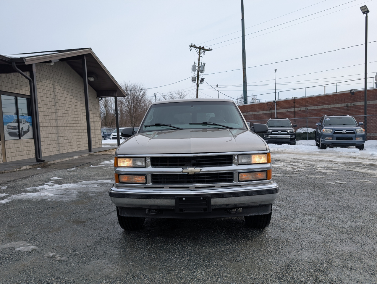 Chevrolet Suburban 1500 4WD 1999