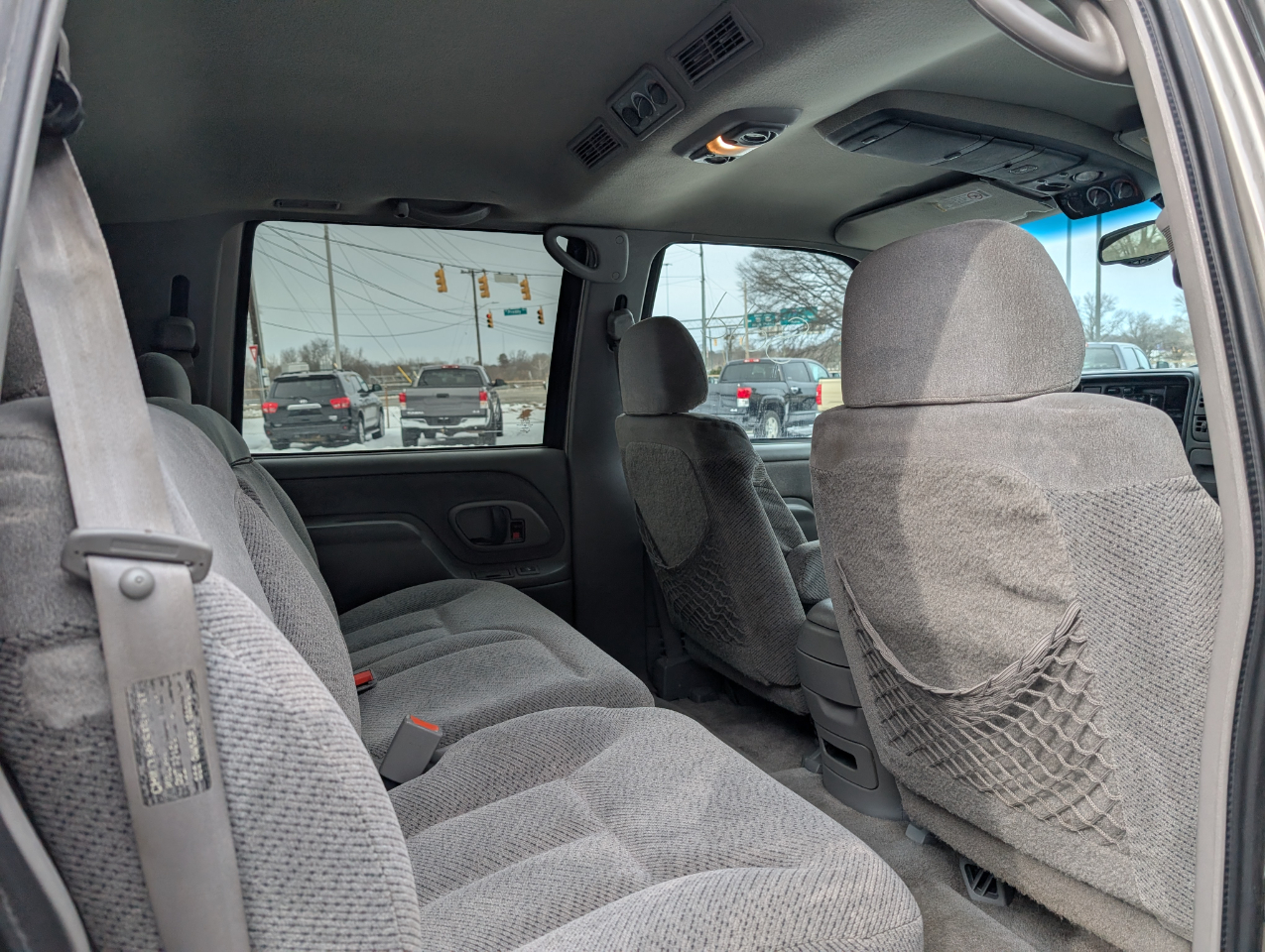 Chevrolet Suburban 1500 4WD 1999