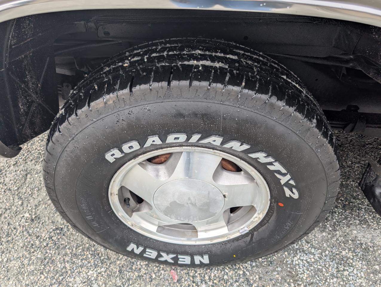 Chevrolet Suburban 1500 4WD 1999