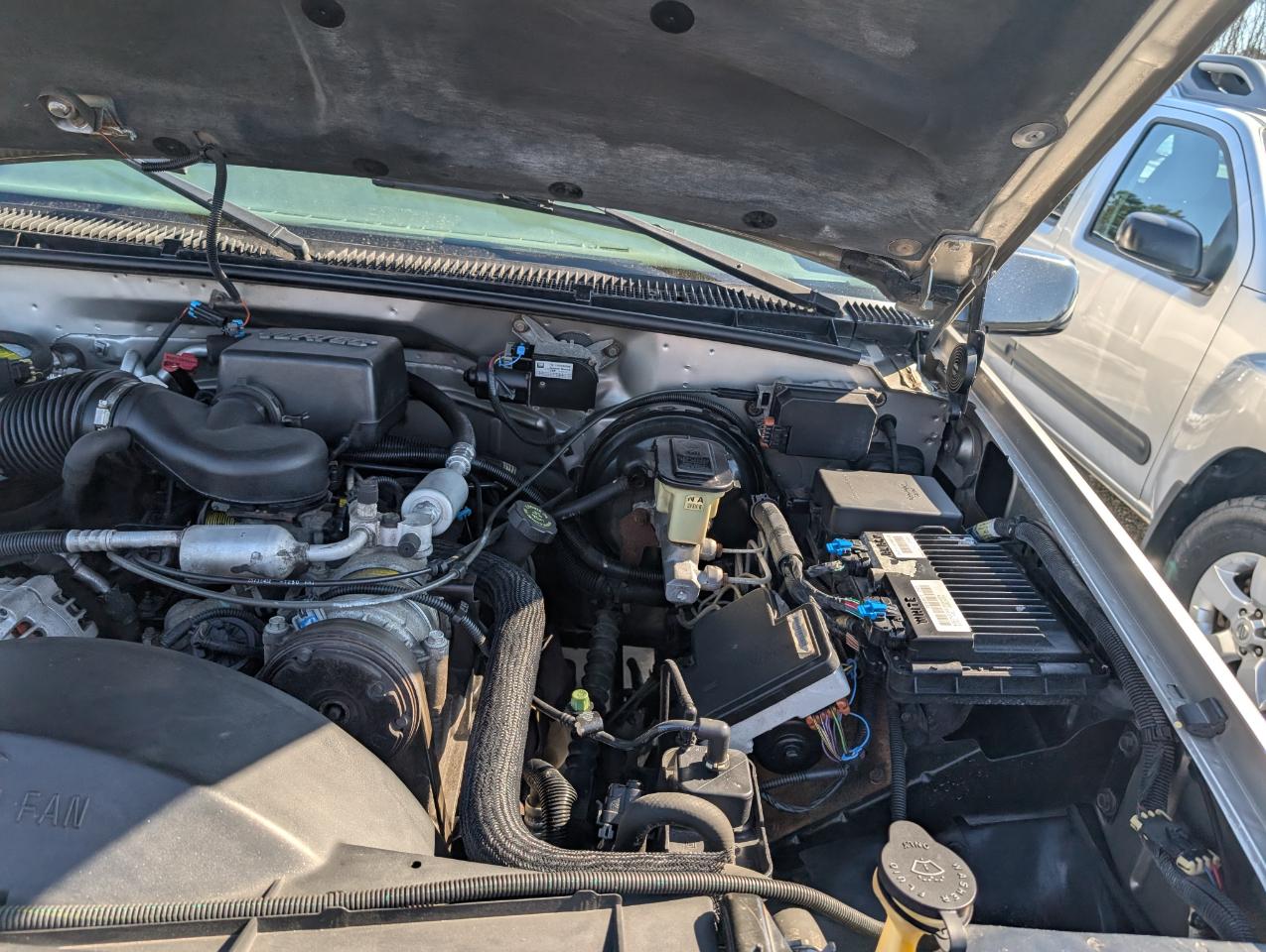 Chevrolet Suburban 1500 4WD 1999