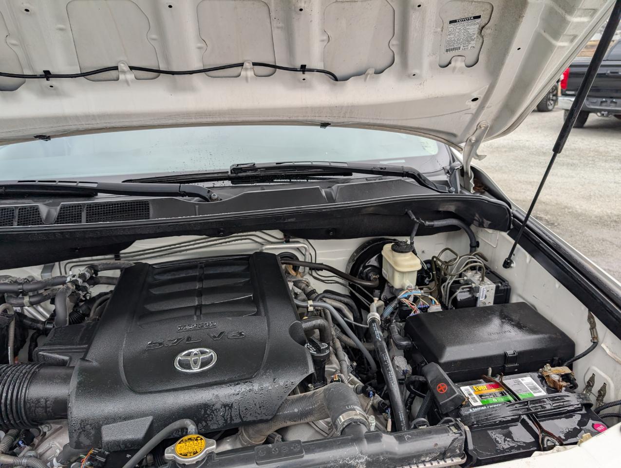 Toyota Sequoia Platinum 2011