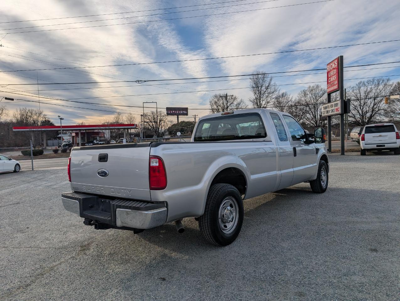 Ford Super Duty F-250 SRW  2010