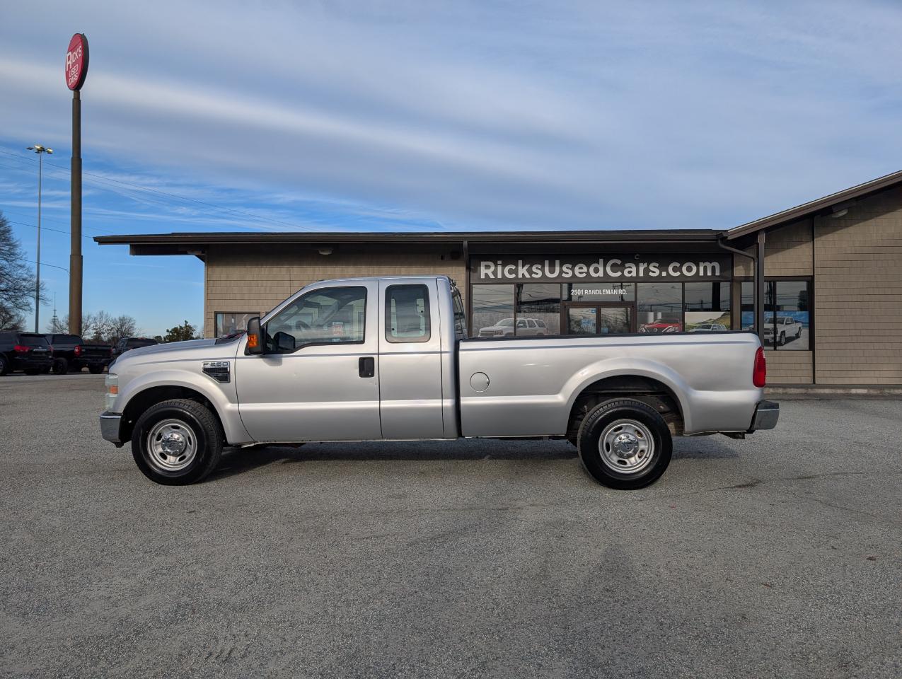 Ford Super Duty F-250 SRW  2010