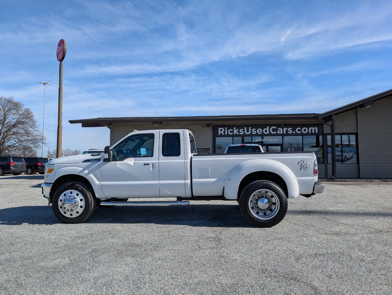 Ford Super Duty F-350 DRW  2012