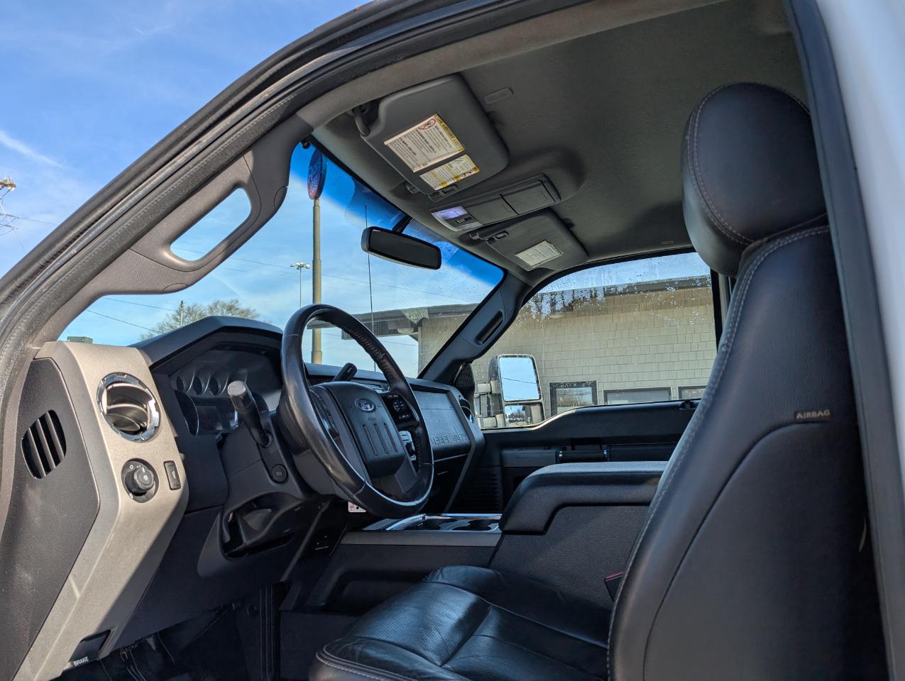 Ford Super Duty F-350 DRW  2012