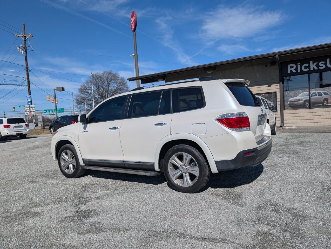 Toyota Highlander Limited 2013