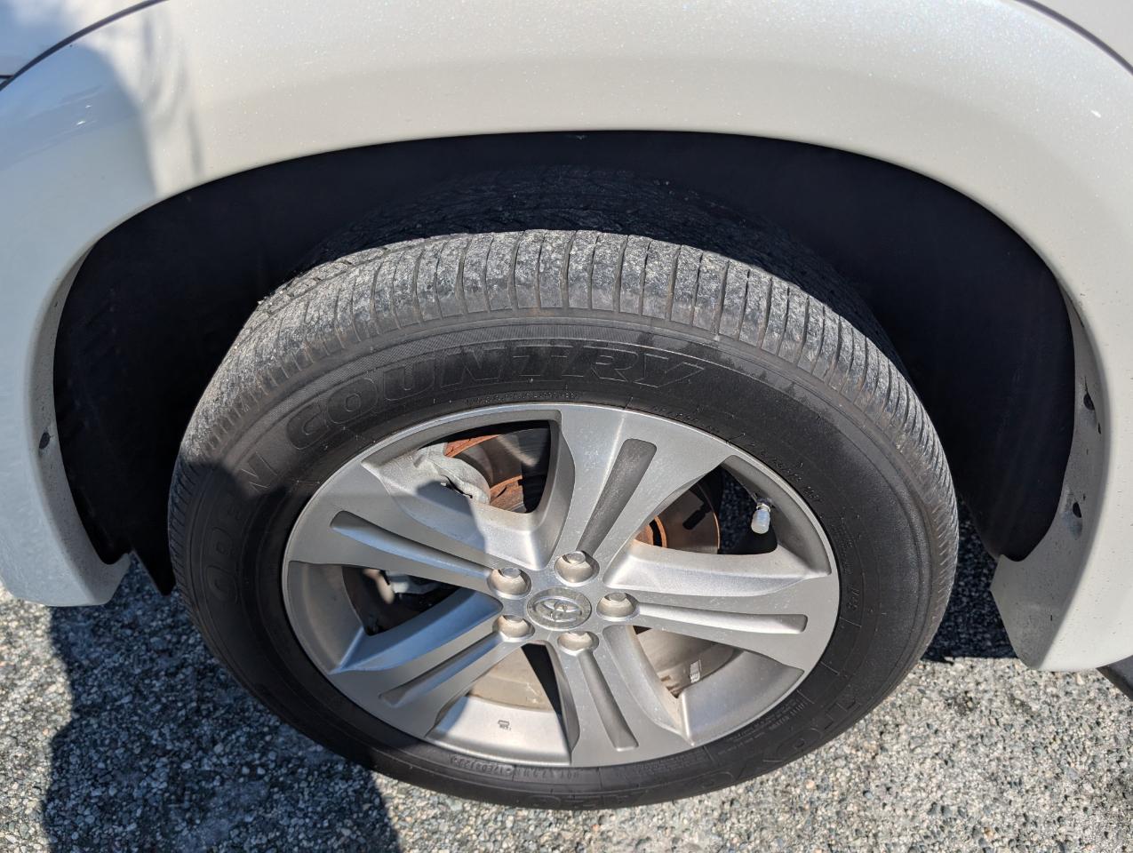 Toyota Highlander Limited 2013