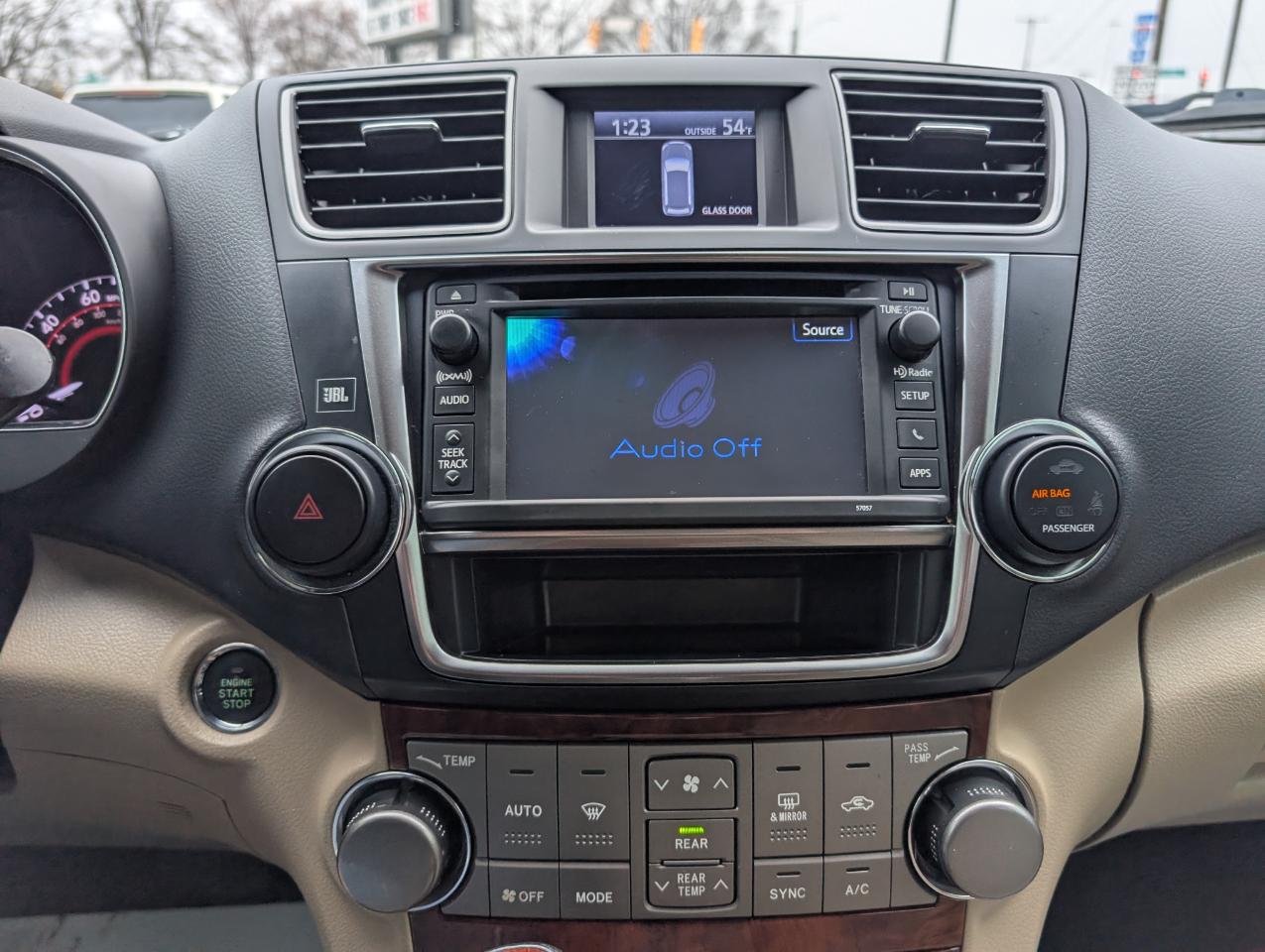 Toyota Highlander Limited 2013