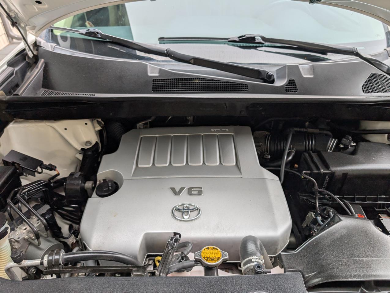 Toyota Highlander Limited 2013