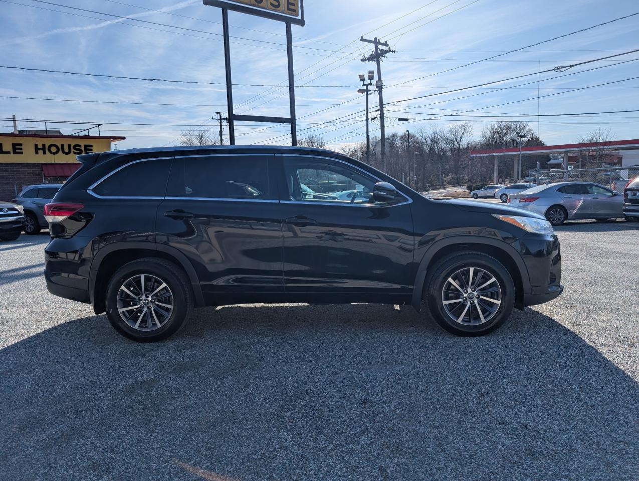 Toyota Highlander  2017