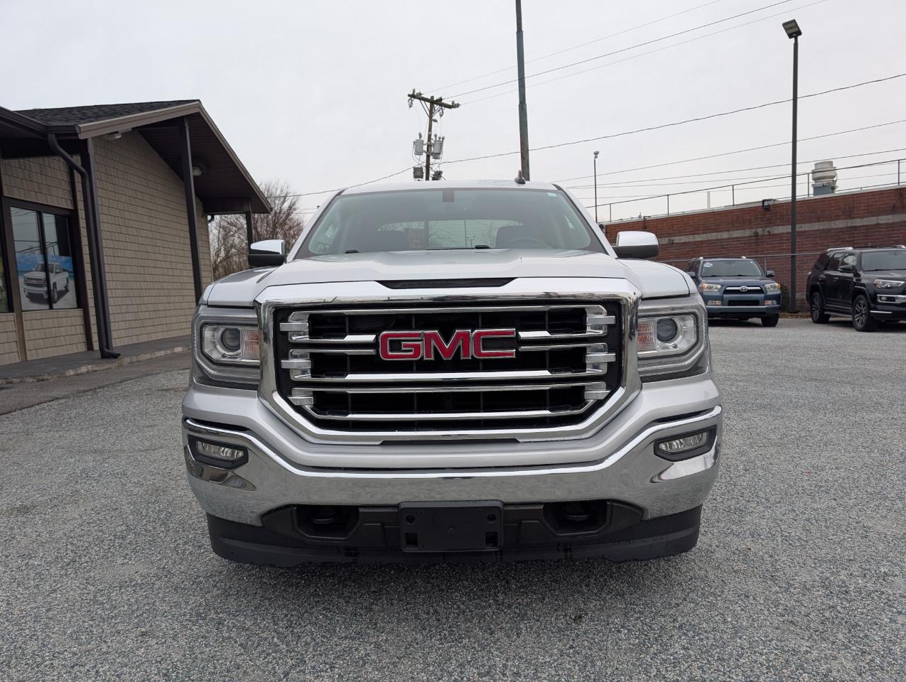 GMC Sierra 1500 SLT Crew Cab 4WD 2017