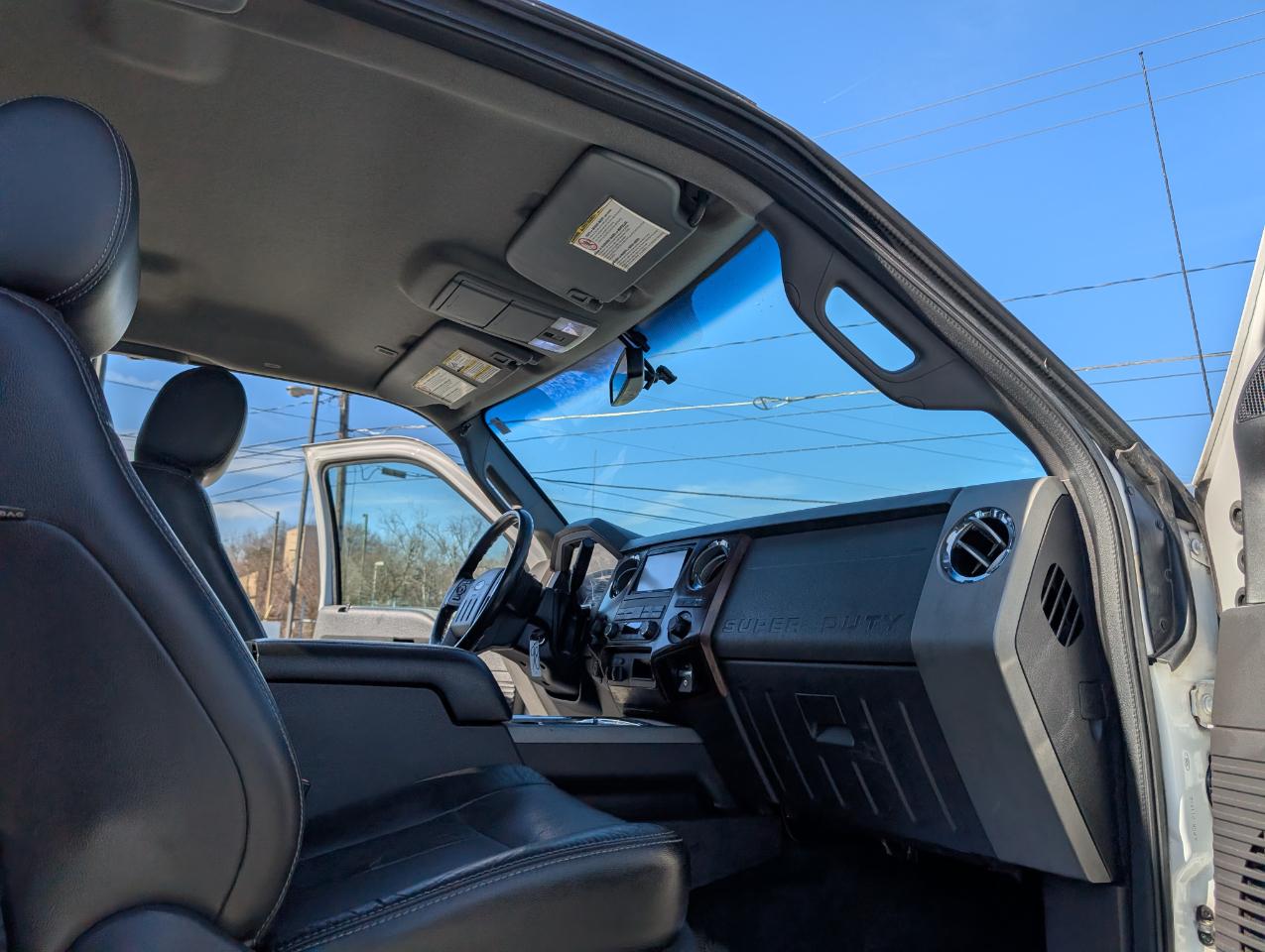 Ford Super Duty F-350 DRW  2012