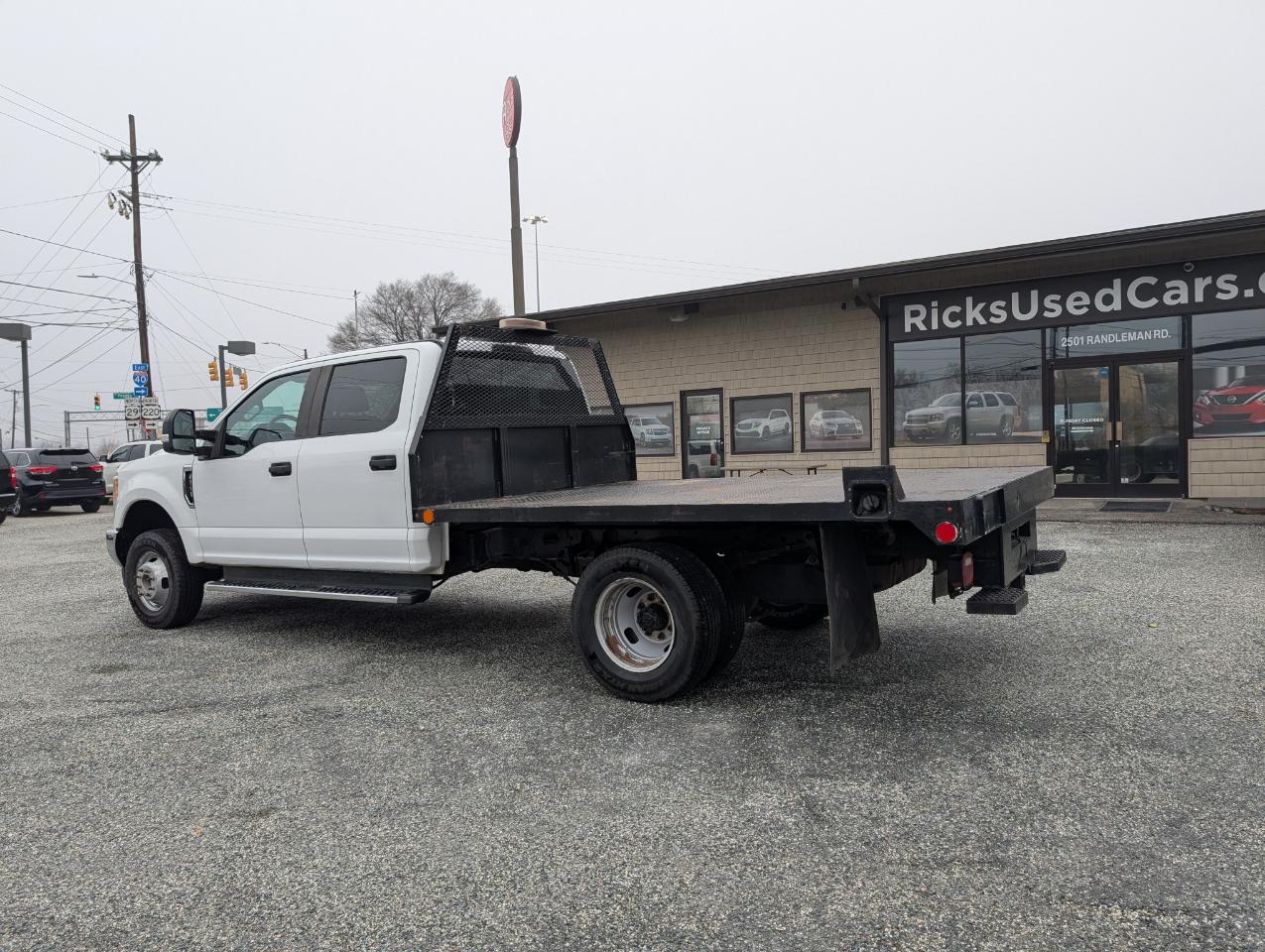 Ford Super Duty F-350 DRW  2017