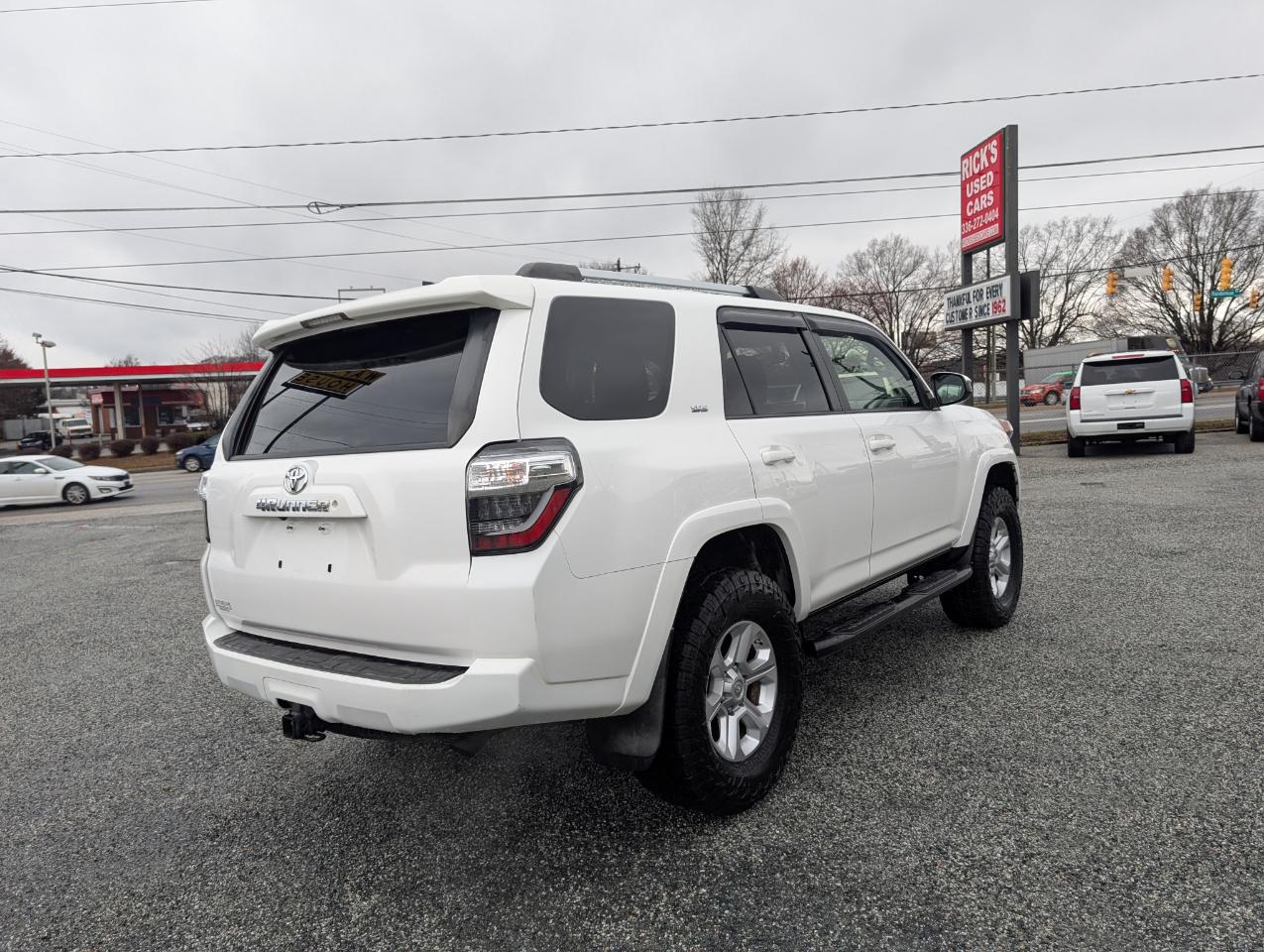 Toyota 4Runner SR5 4WD 2019