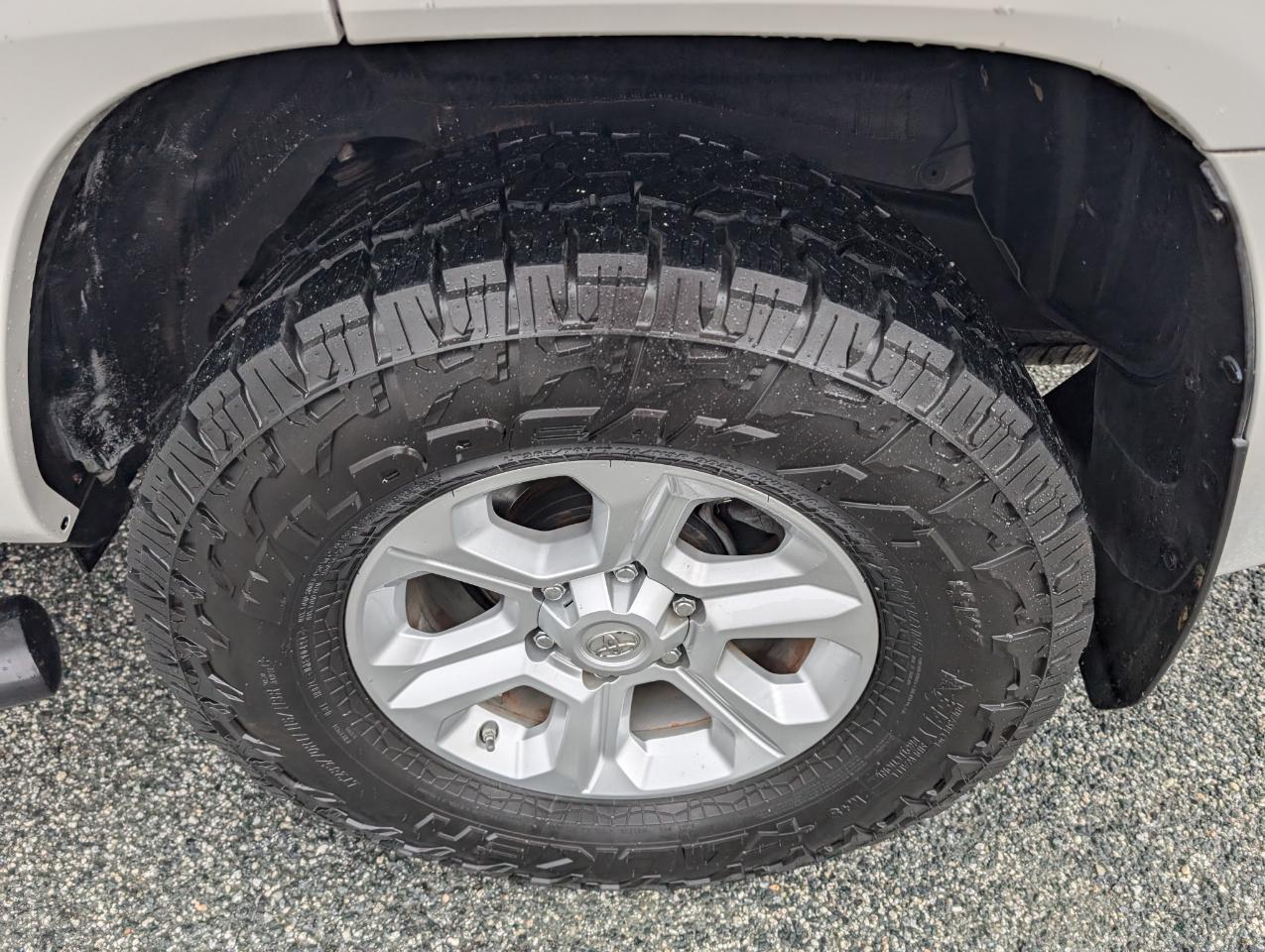 Toyota 4Runner SR5 4WD 2019