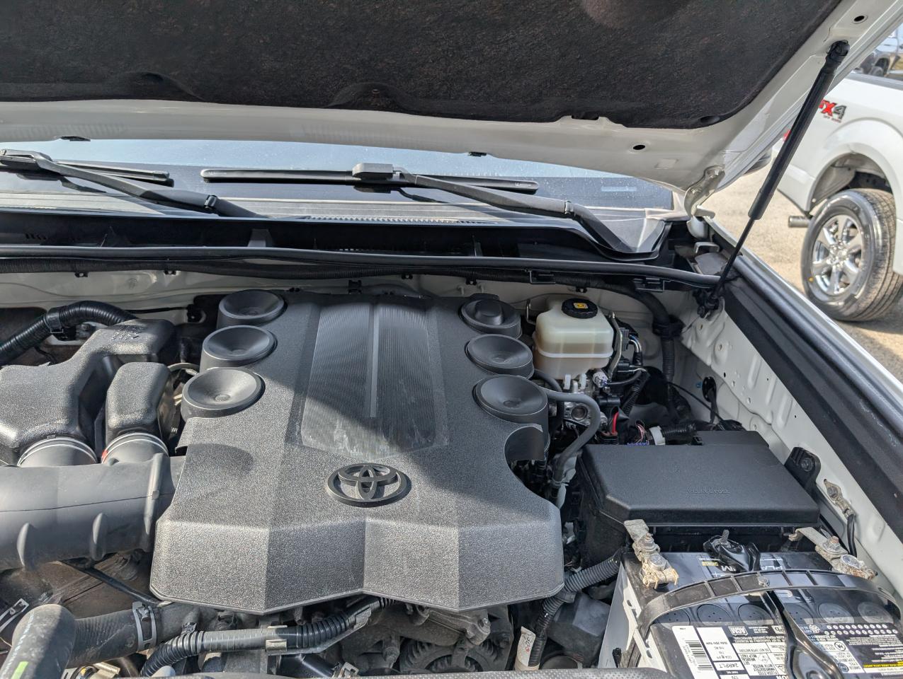 Toyota 4Runner SR5 4WD 2019