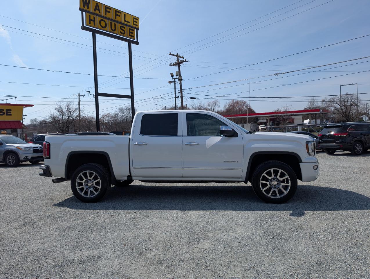 GMC Sierra 1500 Denali Crew Cab 4WD 2018