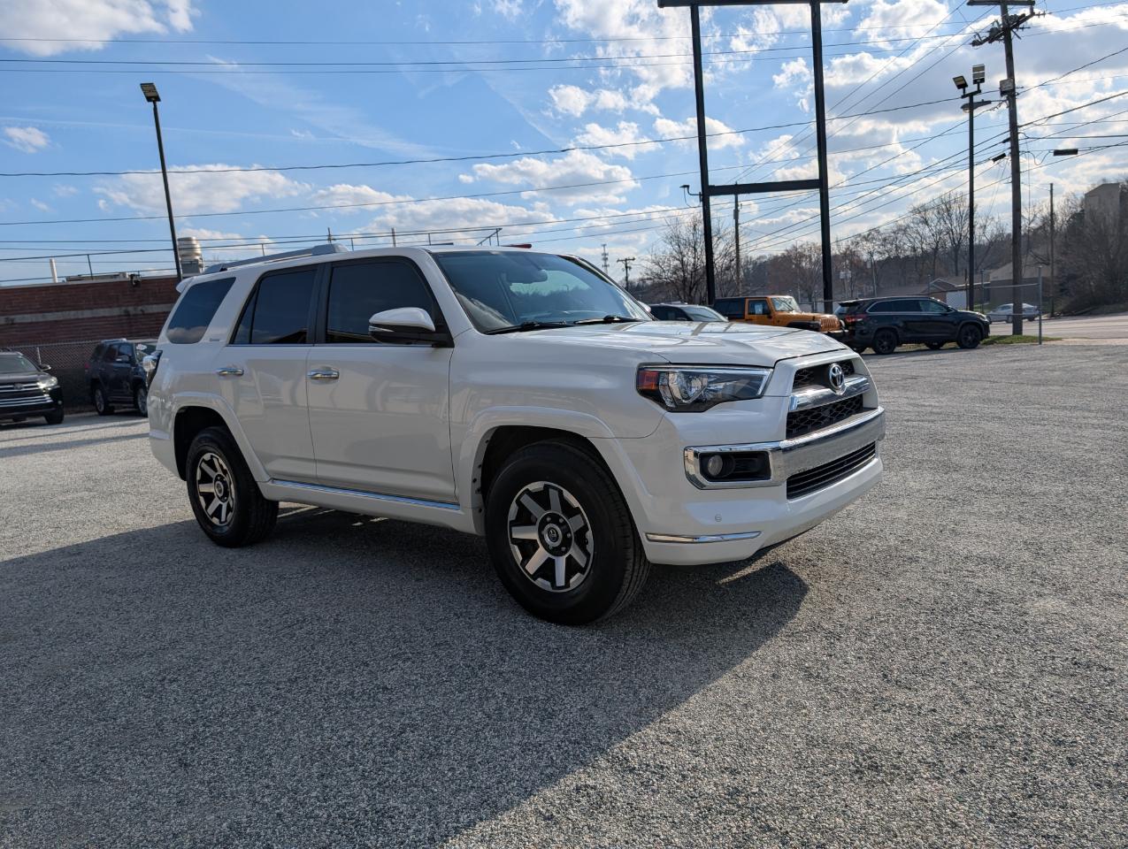 Toyota 4Runner Limited 2016