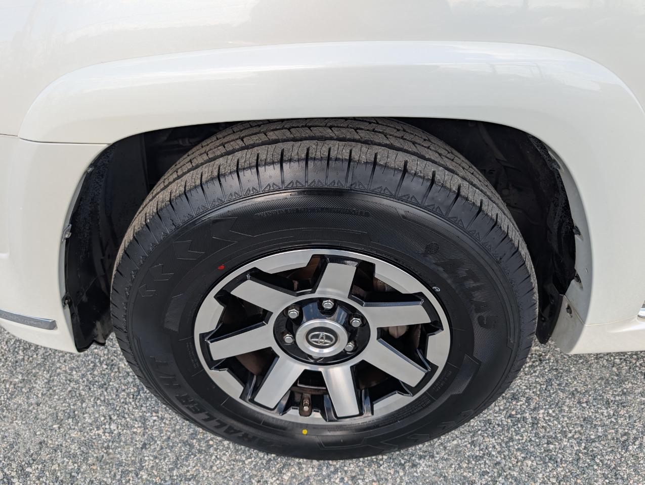 Toyota 4Runner Limited 2016