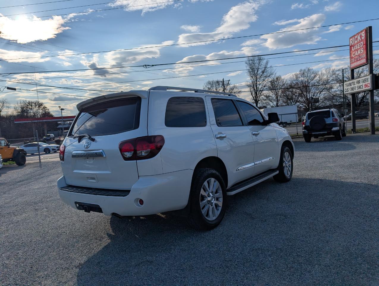 Toyota Sequoia Platinum 4WD 2019