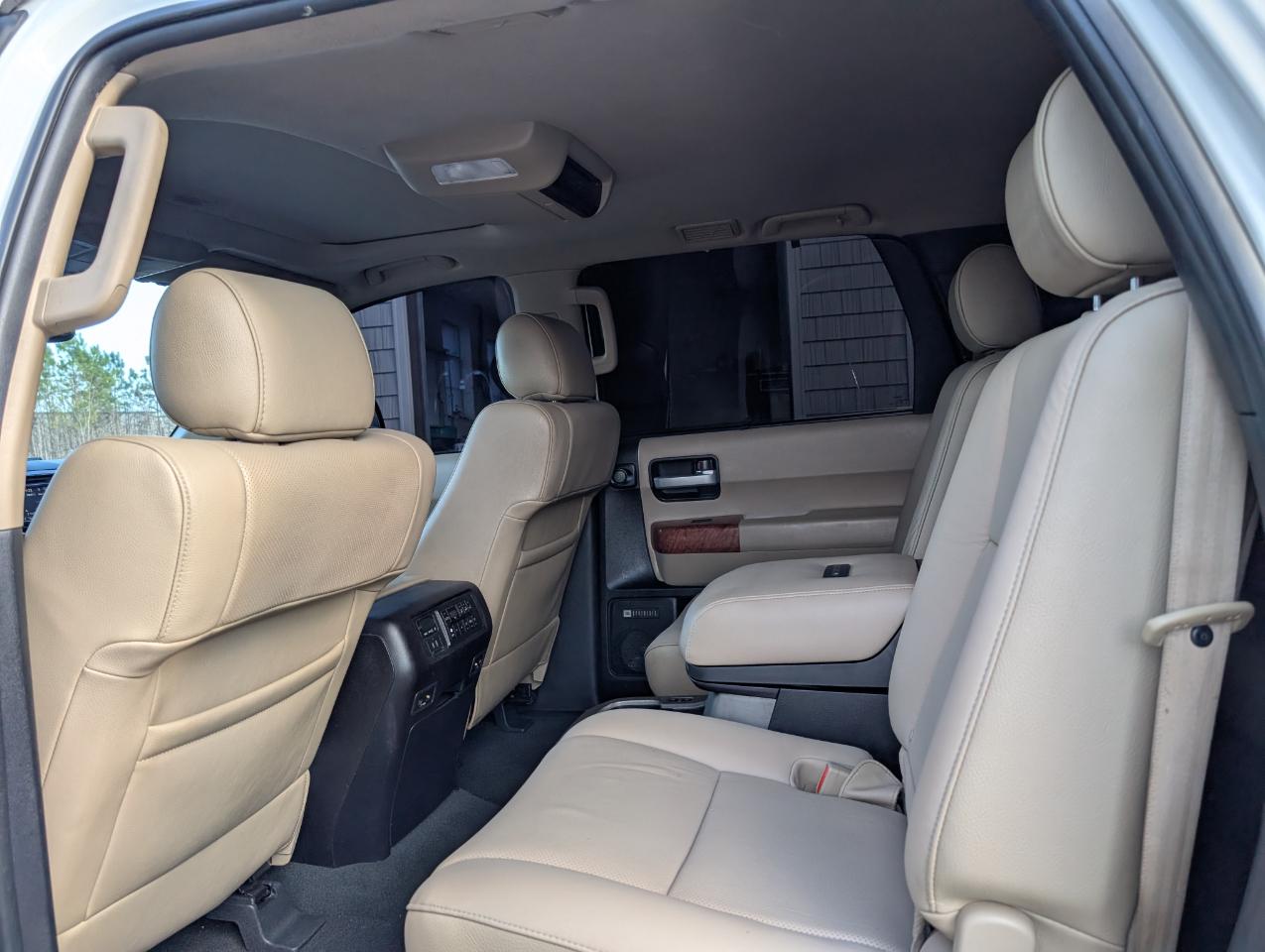 Toyota Sequoia Platinum 4WD 2019