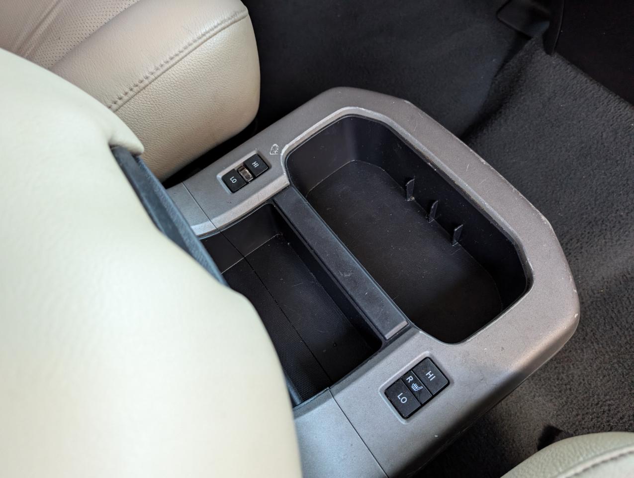 Toyota Sequoia Platinum 4WD 2019