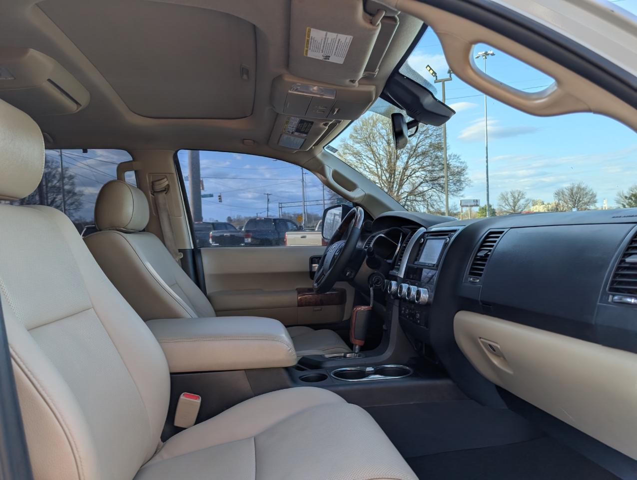 Toyota Sequoia Platinum 4WD 2019