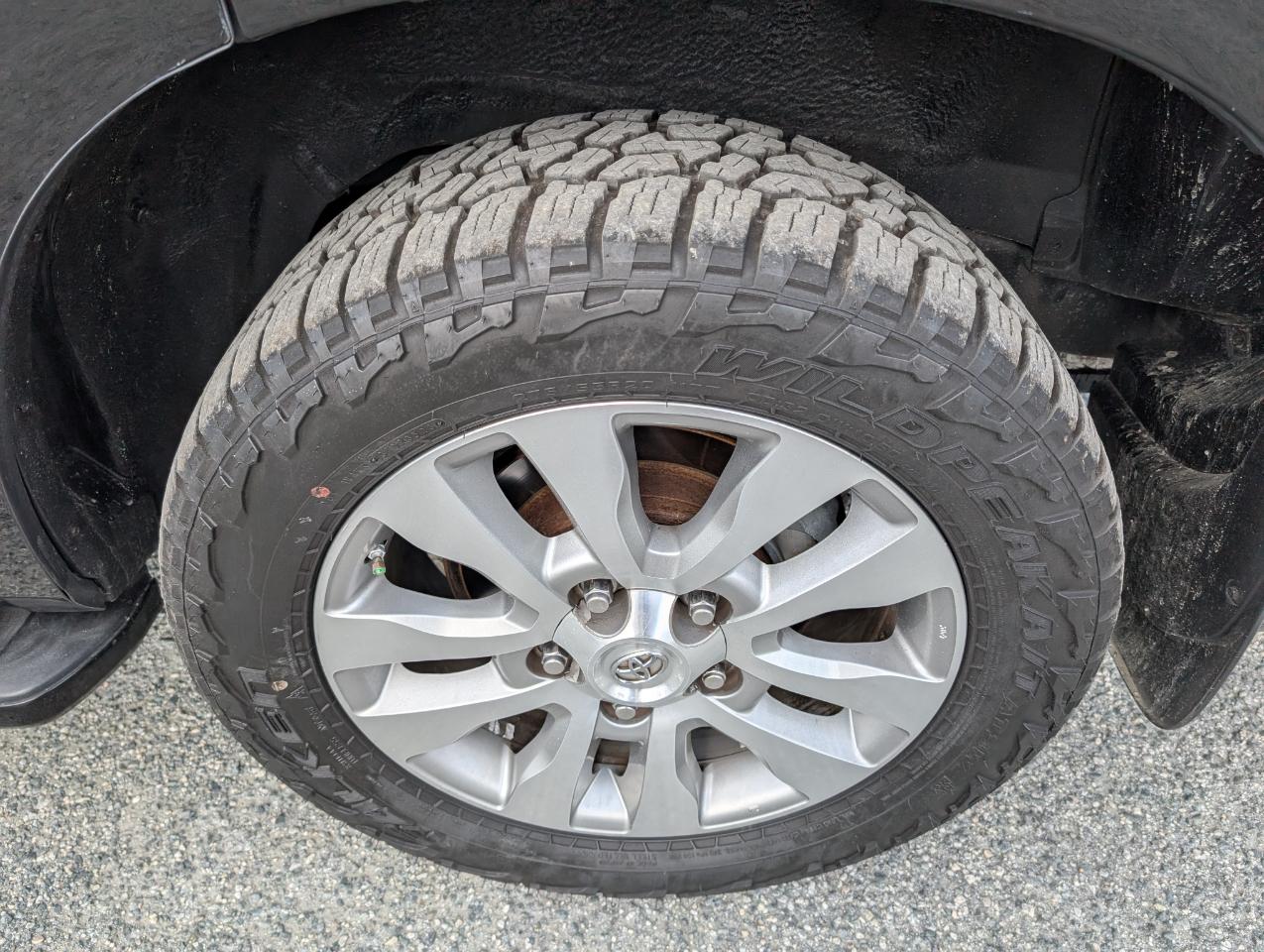 Toyota Sequoia Limited 2012